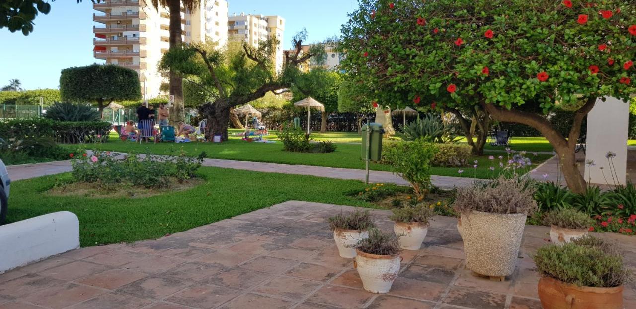 Escapada A La Costa Del Sol Apartment Фуeнхирола Екстериор снимка
