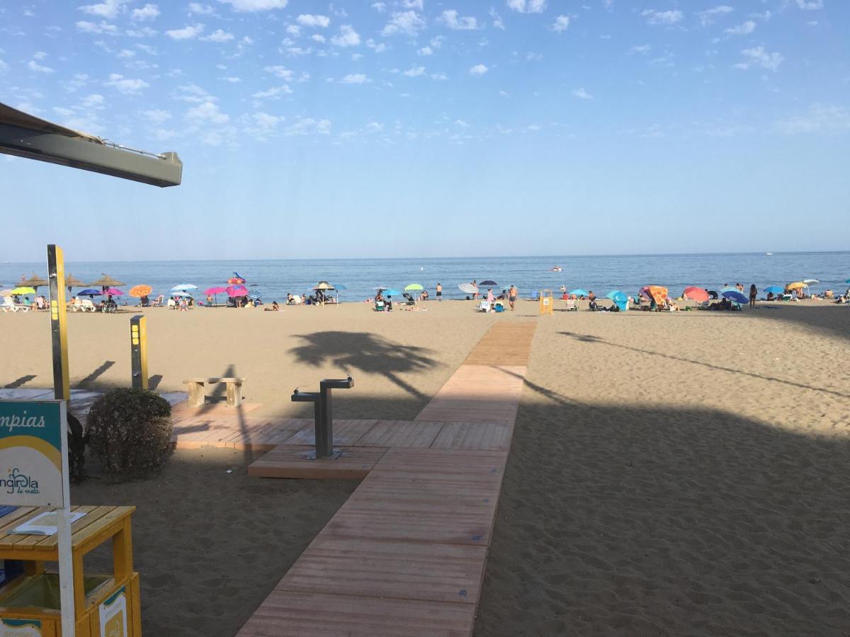 Escapada A La Costa Del Sol Apartment Фуeнхирола Екстериор снимка