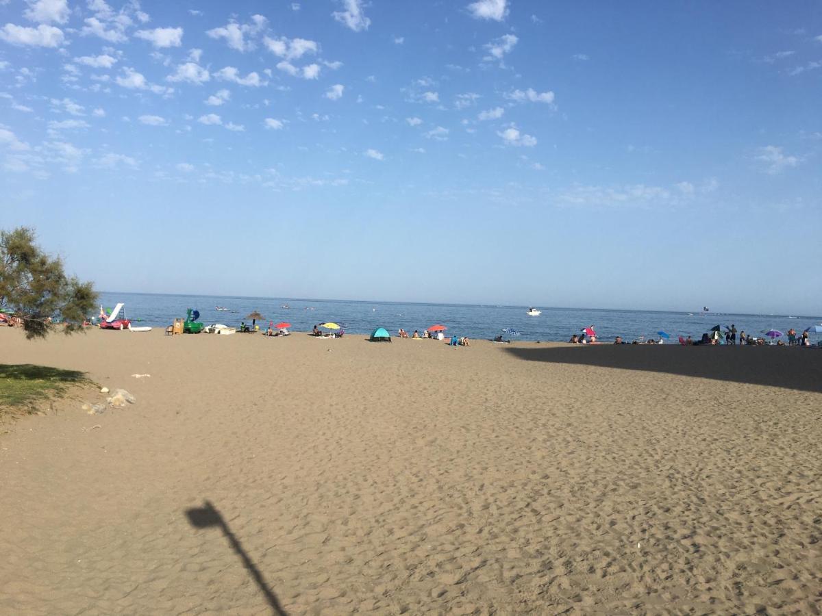 Escapada A La Costa Del Sol Apartment Фуeнхирола Екстериор снимка