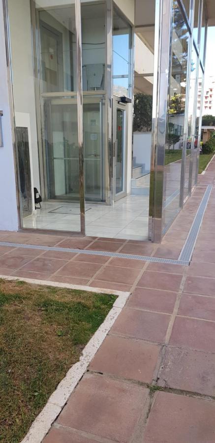 Escapada A La Costa Del Sol Apartment Фуeнхирола Екстериор снимка