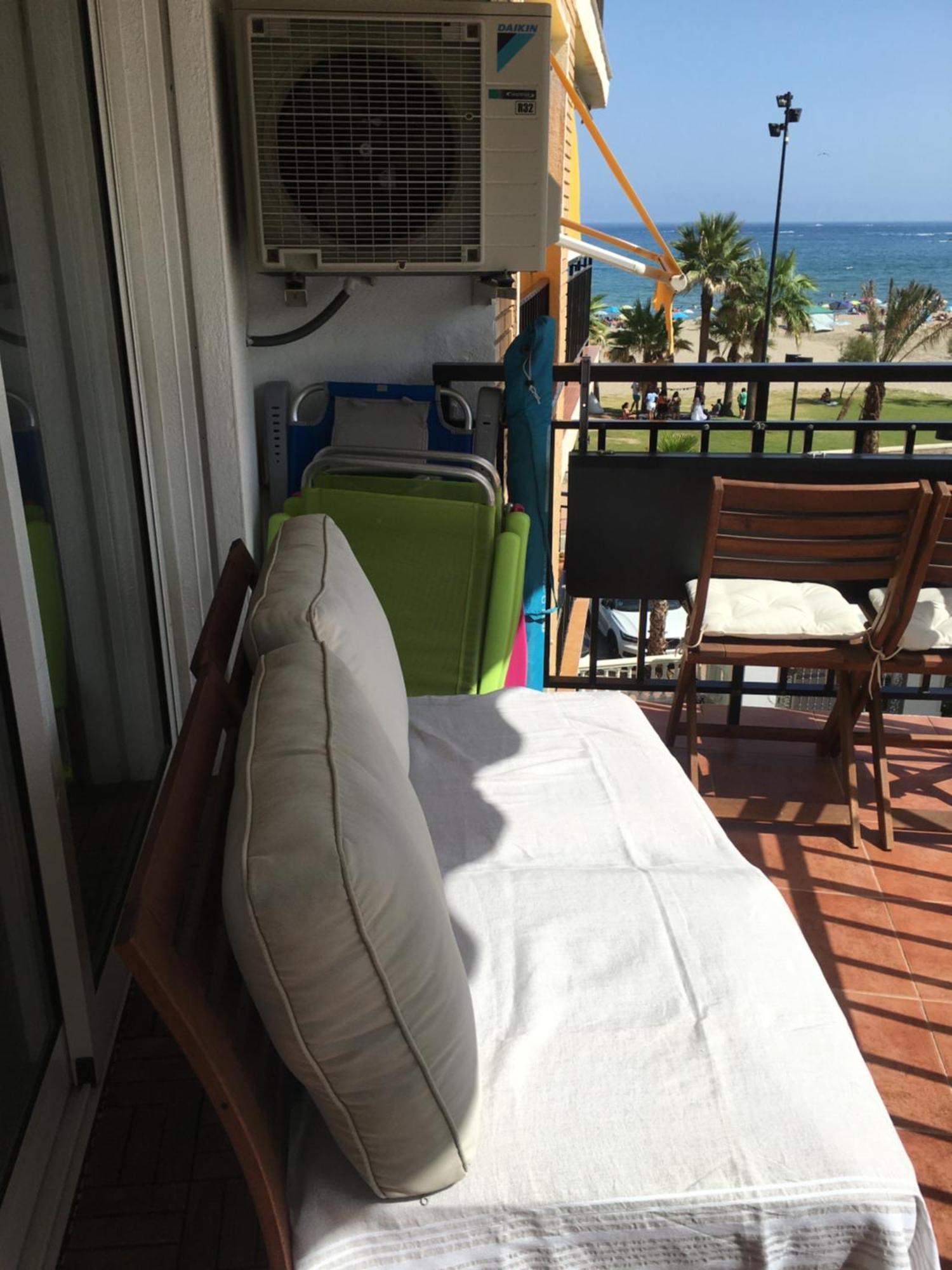 Escapada A La Costa Del Sol Apartment Фуeнхирола Екстериор снимка