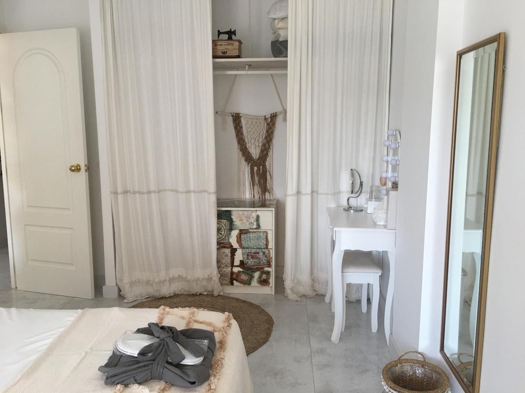 Escapada A La Costa Del Sol Apartment Фуeнхирола Екстериор снимка